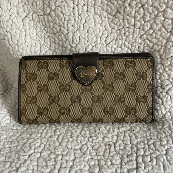 Long Wallet
